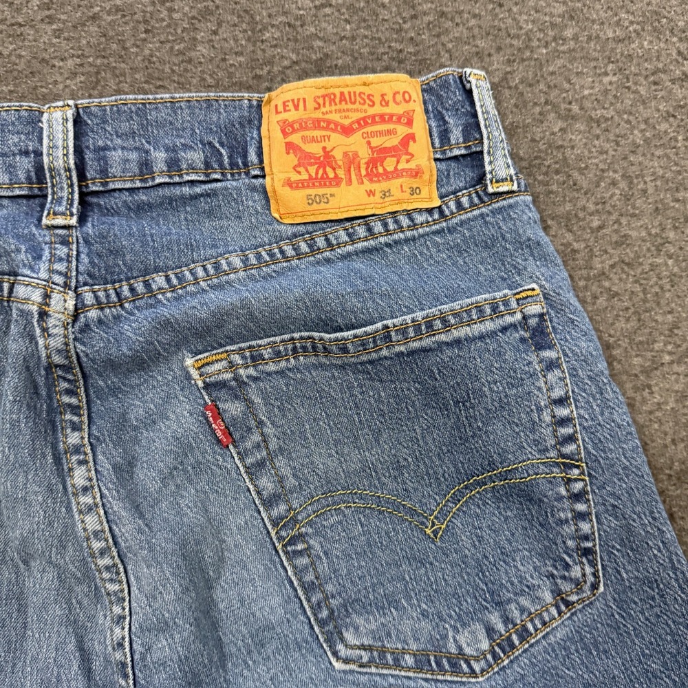 Modern Levi's 505 Regular Fit Jeans Mens 31x30 Blue Good Straight Leg Denim - Picture 7 of 9